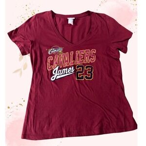 NBA Cleveland Cavaliers LeBron James 23 T-Shirt Womens XL